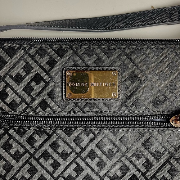 Tommy Hilfiger cross body purse, black with gold and red accents. - Picture 3 of 3